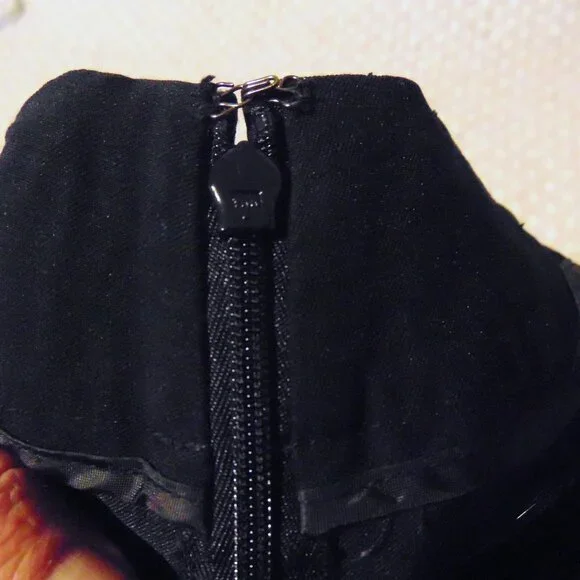 The Limited Polka Dot Stretch Pencil Skirt 2 Minimalist Office Retro Black White - Picture 6 of 8